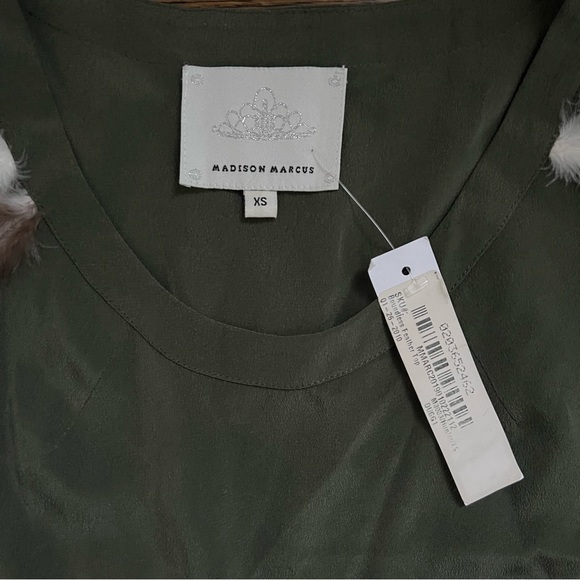 Madison Marcus Boundless Feather Top - Picture 7 of 7